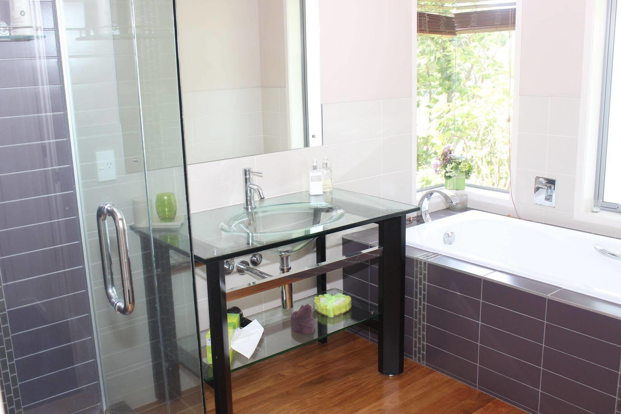 Stunning Views Bed, Breakfast & Health Retreat Whangamata Exterior foto