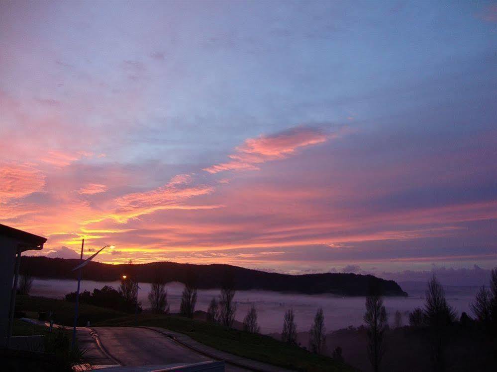 Stunning Views Bed, Breakfast & Health Retreat Whangamata Exterior foto