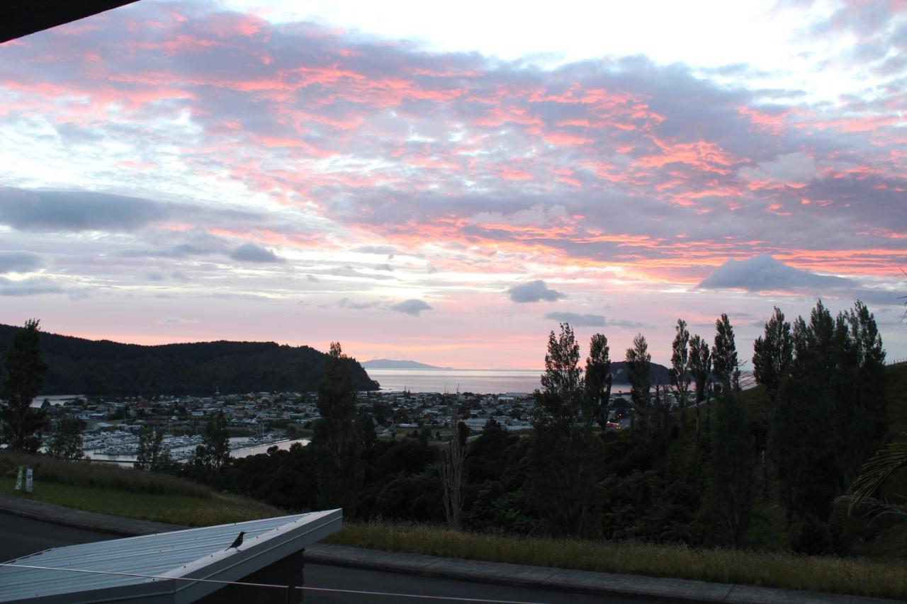 Stunning Views Bed, Breakfast & Health Retreat Whangamata Exterior foto